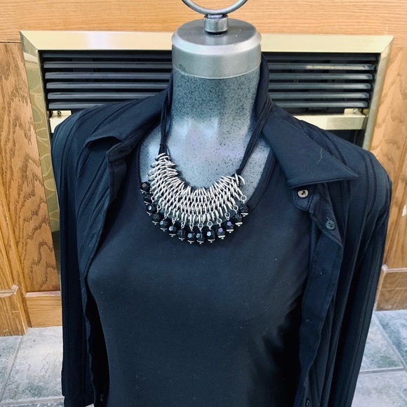 Statement necklace 👀✅ Gorgeous!! - Picture 5 of 9